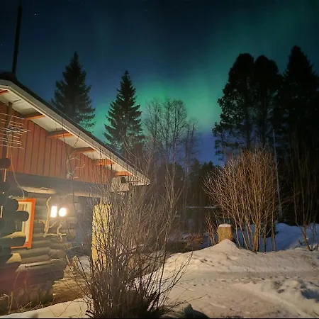 Cozy Creekside With Sauna, Near Oulu