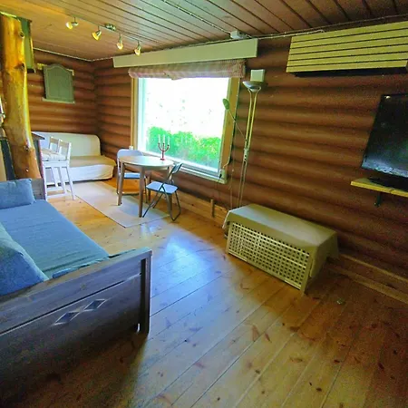 Cozy Creekside With Sauna, Near * Oulu